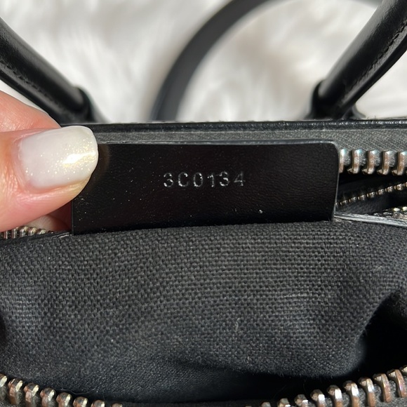 Givenchy mini Antigona bag black - Picture 13 of 16